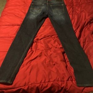 Denizen (levis) slightly used mens blue jeans slim taper
